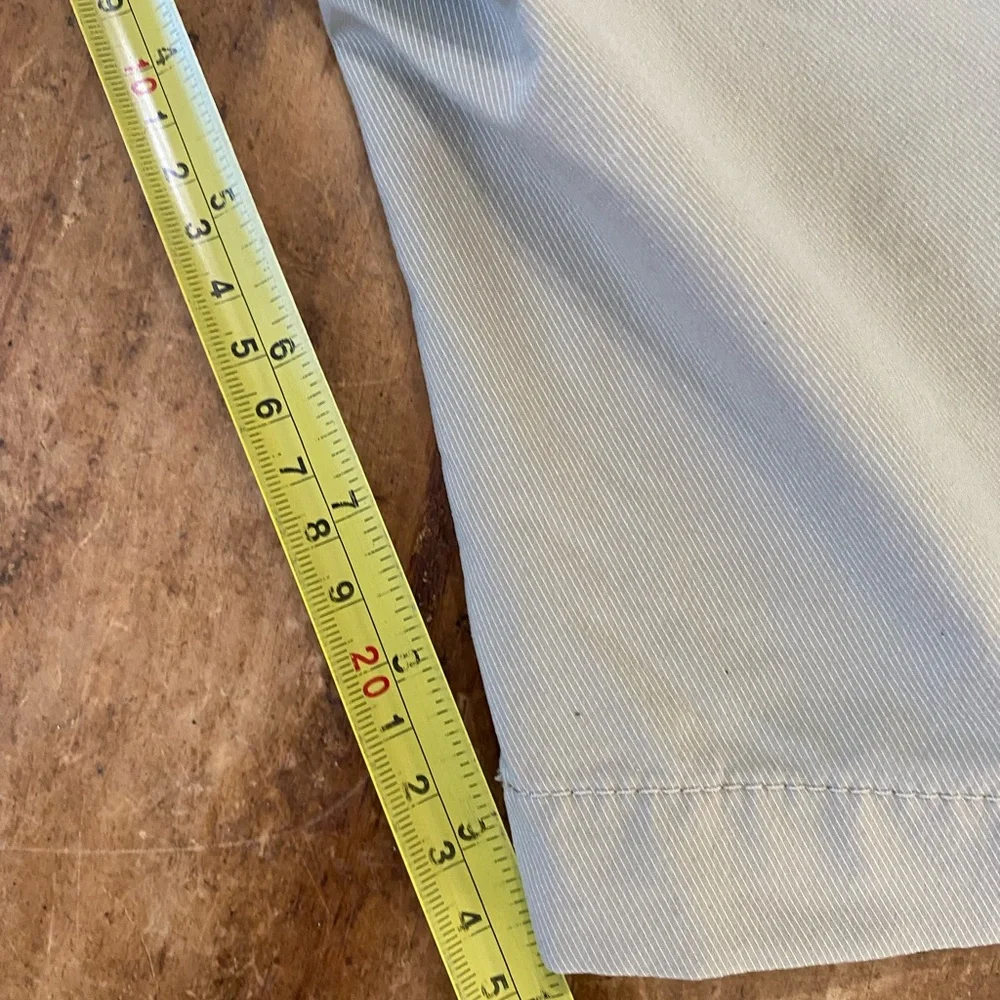 Travis Mathew Shorts Men 36 Tan Khaki Golf Chino - Picture 7 of 7